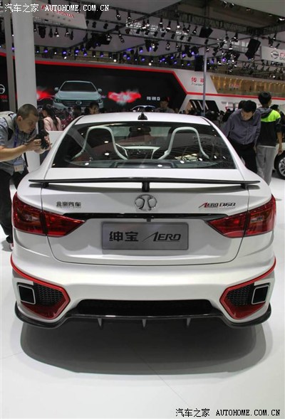 北京车展-你最骚: 北汽小e,绅宝d50时尚与实力并存_绅宝d20(北汽e系列