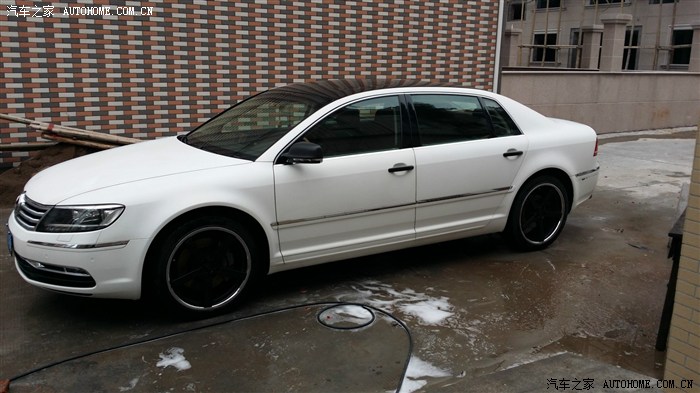 大众辉腾改装作业