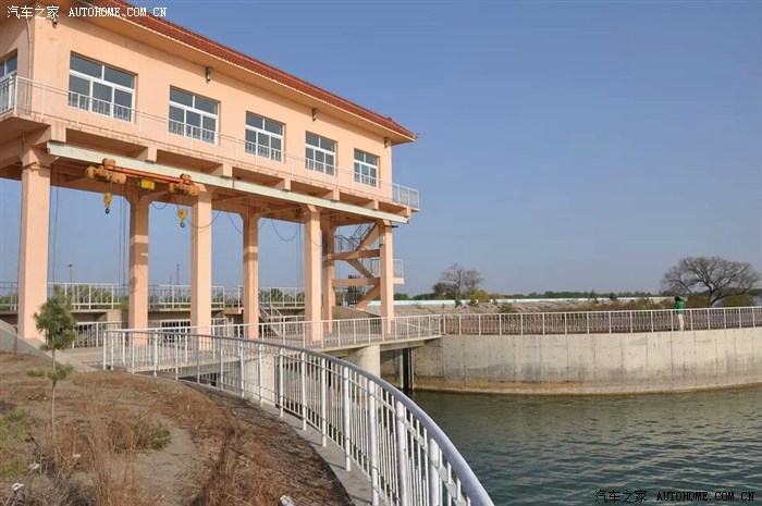 游白城洮南创业水库景色