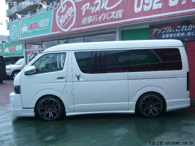 超漂亮的原装丰田海狮200质感比金杯新海狮好很多