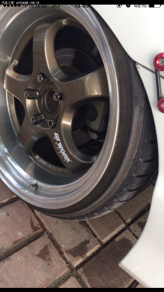 关于8j轮毂上245胎的问题