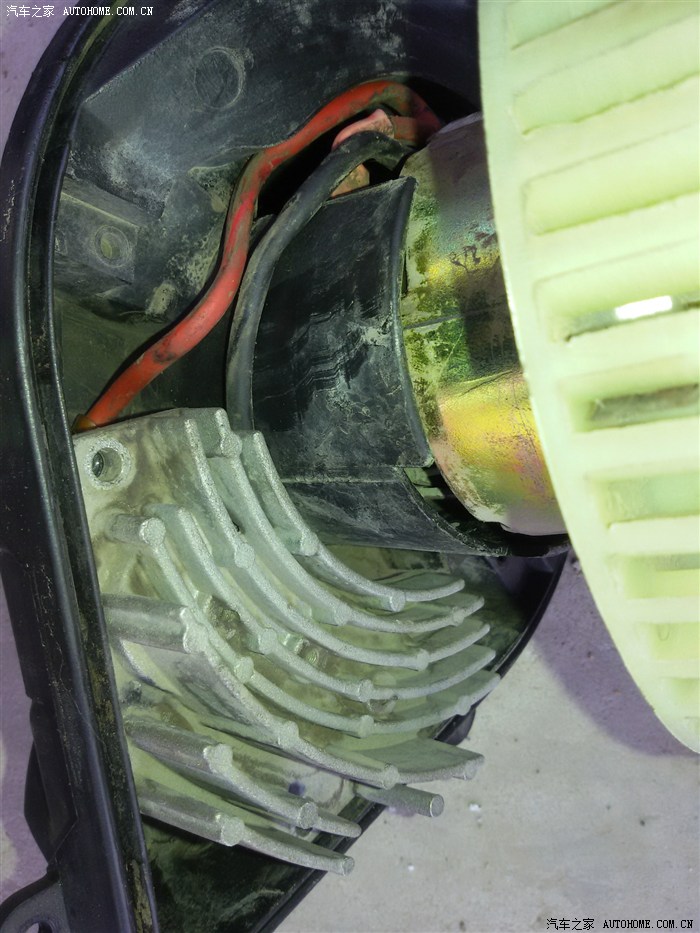 空调鼓风机中招!自己零费用修复》》》》》