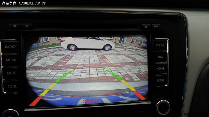 帕萨特倒车影像出现黑边有同样问题的吗