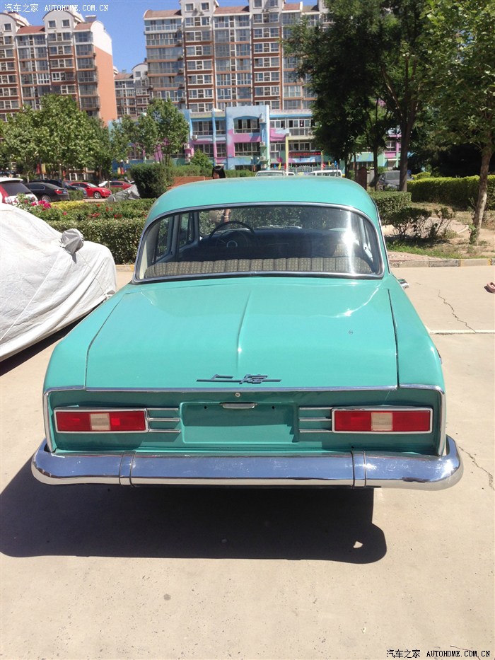 全中国难得一见的极品老上海轿车