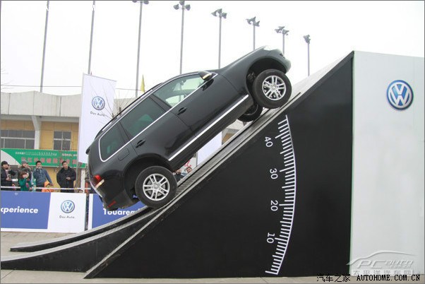 下坡发动机制动1档转速到了4000多转会伤害发动机吗