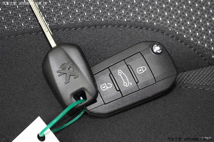 【图】2008高配和中配细节对比图_标致2008论坛_汽车之家论坛