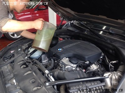 你们其他地方加机油小瓶还是大瓶直接5升