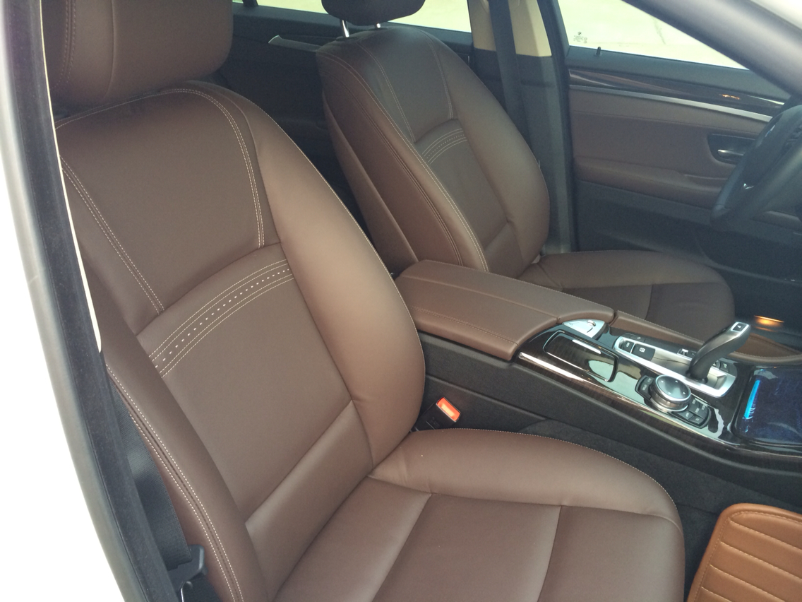 摩卡棕的座椅是真不给力啊