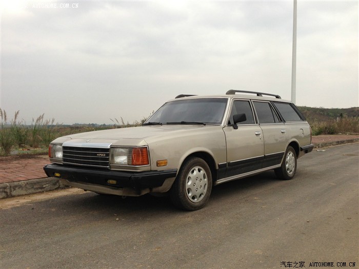 hmc6470旅行车--马自达929 station wagon在国内的经典再现!