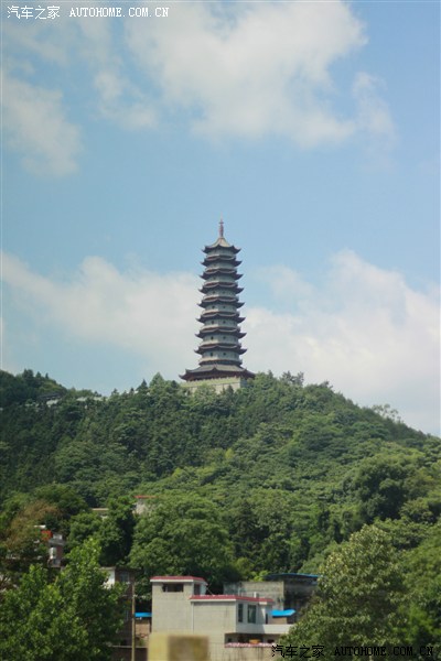 大余标志性建筑-魁星塔