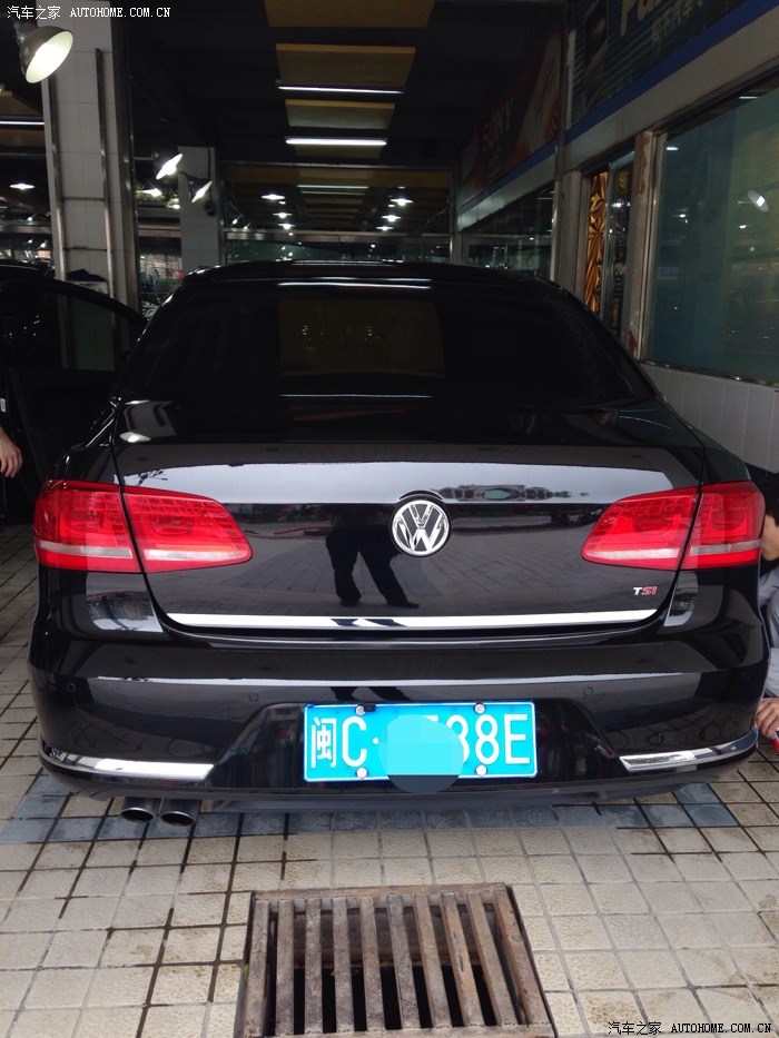 弱弱的求张黑色迈腾车尾logo全扣掉的图片