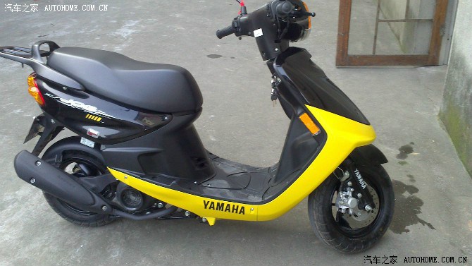 经典雅马哈运动版小巧格110