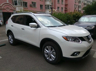 新奇骏2.5白色豪华作业及使用感受等还有照片