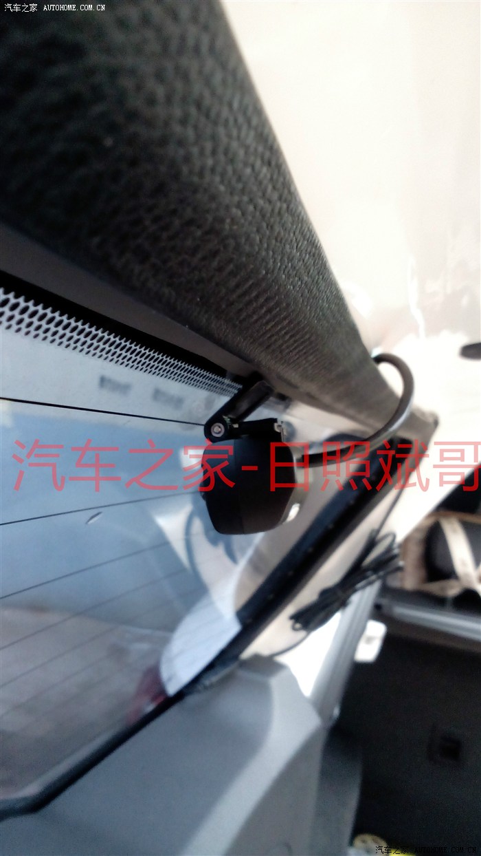 主楼 最近打算安装一个带前后摄像头的行车记录仪,后摄像头的安装是一