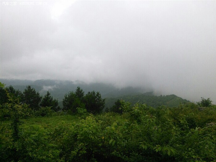 貴州凱里小高山兩種天氣的欣賞晴天霧天