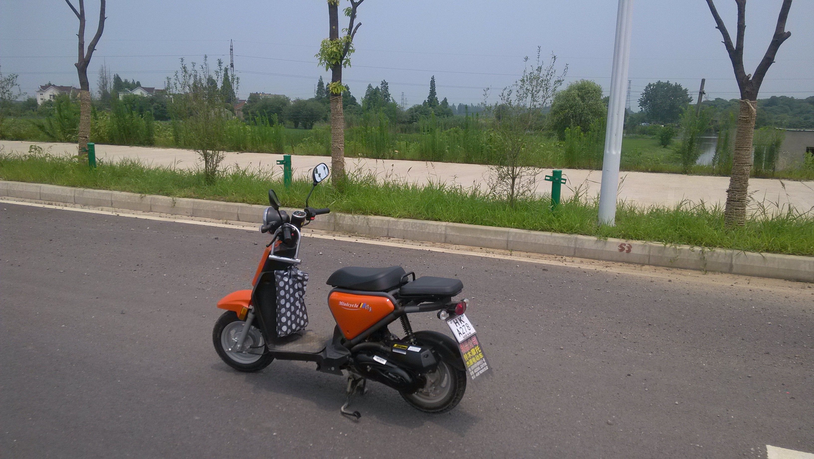 小满足一下机车梦 提轻骑小玲鹿