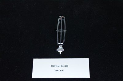 西安站活动】有幸通过,早上7点钟和车友莅临世纪金花钟楼站,开始了