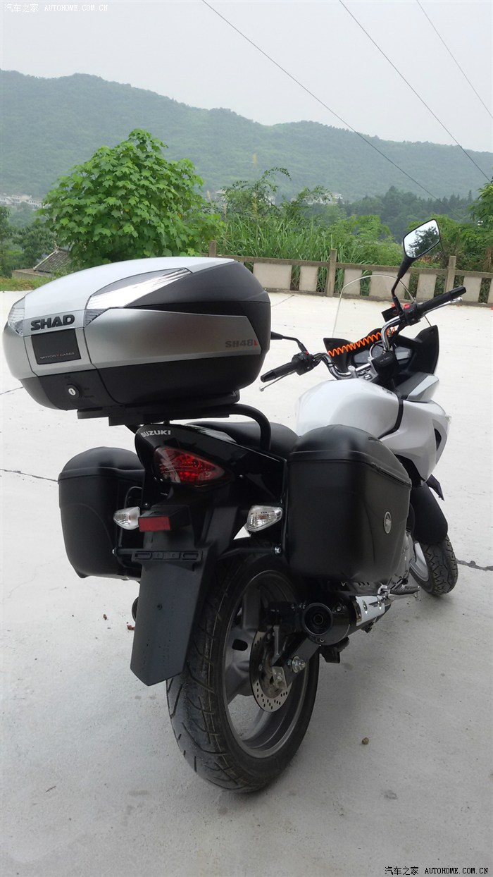 新入手gw250s白色加装边箱civi