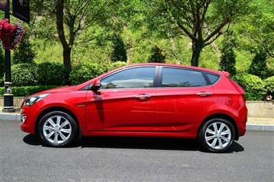 2014款现代瑞奕红色1.6l自动top顶配提车 版主加精