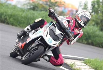 2014全国锦标赛女骑手风采欣赏~_摩托车论坛_手机汽车之家
