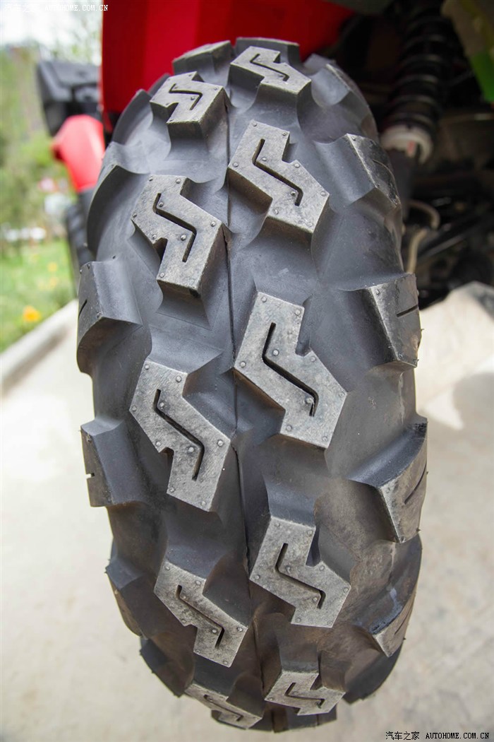 atv/utv轮胎适合柏油路面他天在林间沙漠山岭泥潭
