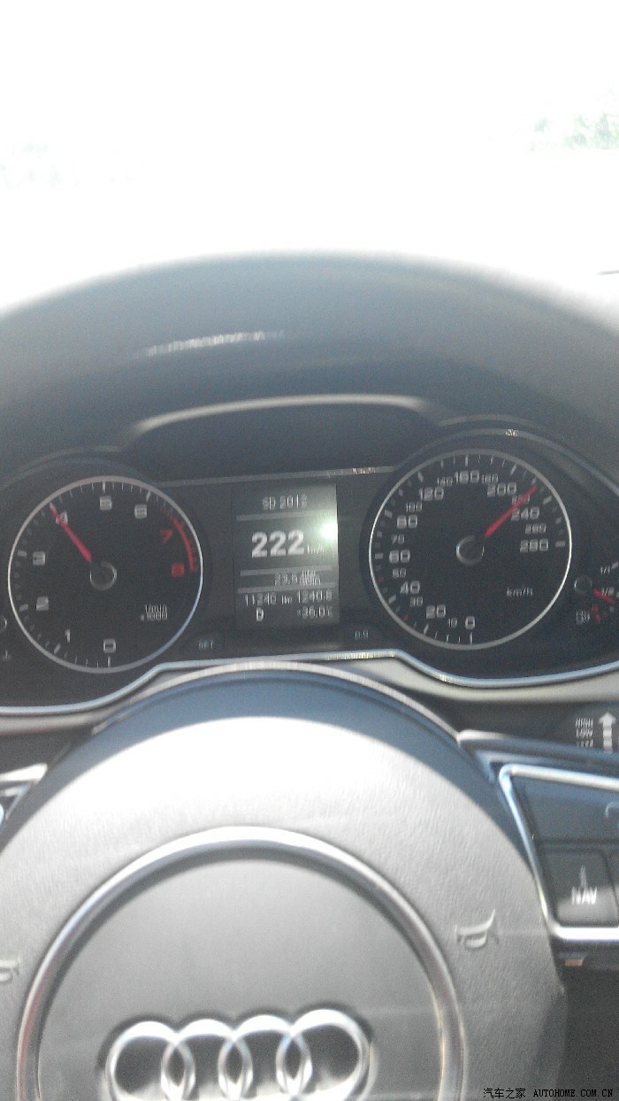 35舒适的能不能开到220码?