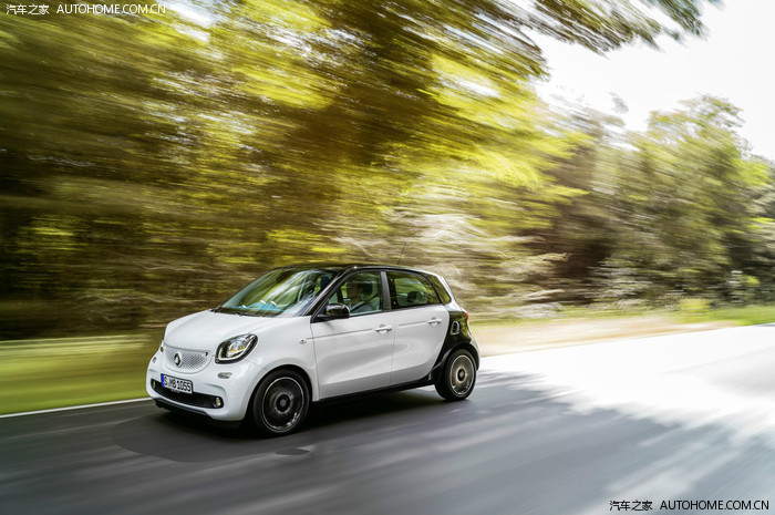 奔驰qq: 全新smart forfour