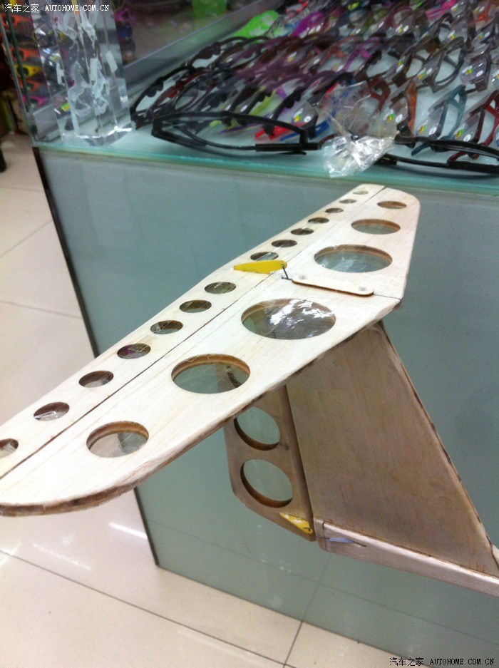 让论坛热闹一点,动手制作无动力轻木滑翔机(dlg)