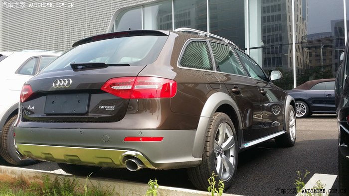 两个月的等待终于提车啦!2014 a4 allroad plus