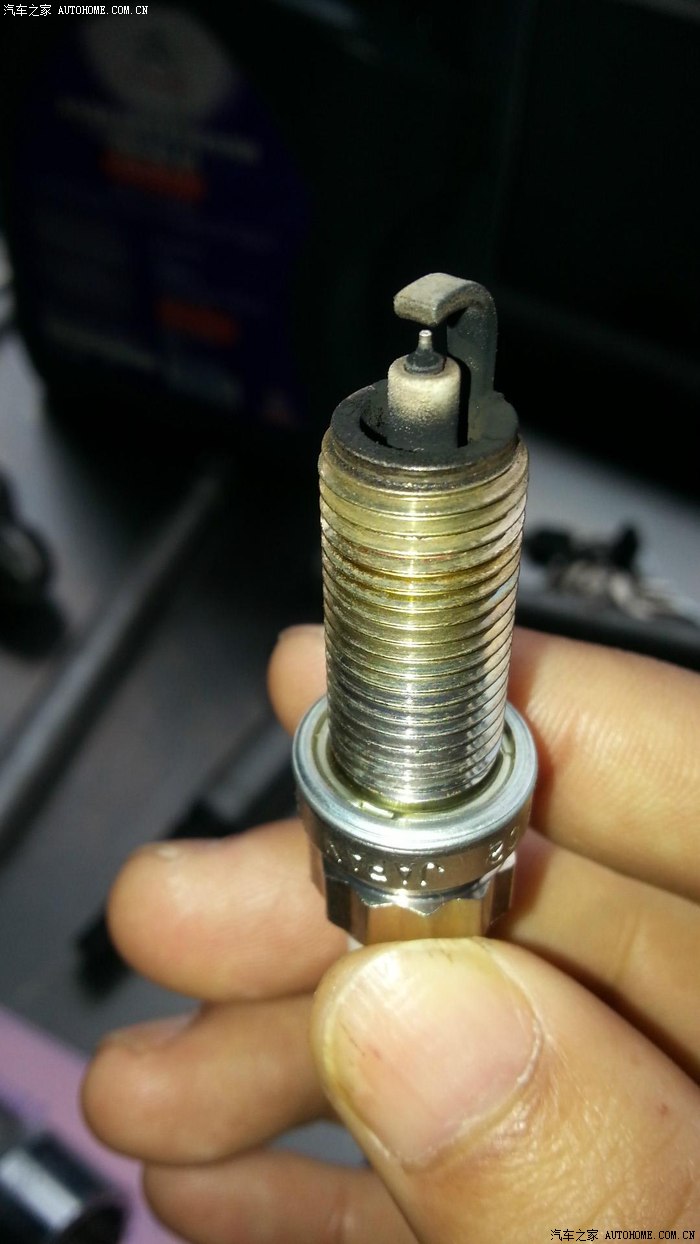 6t 发动机火花塞型号.