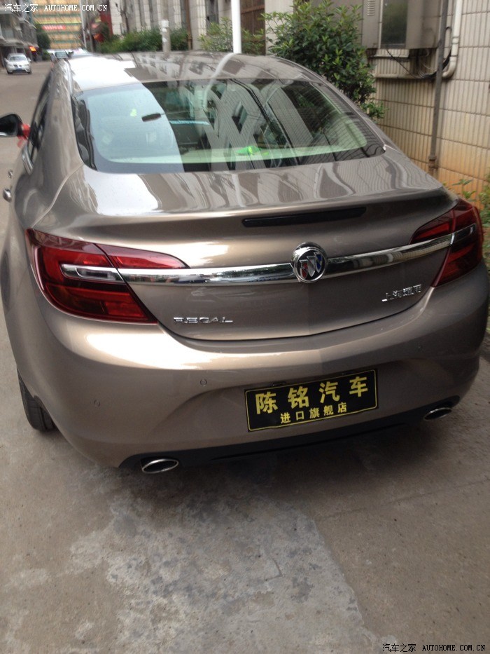 君威恒金色大家感觉怎么样买得人多吗