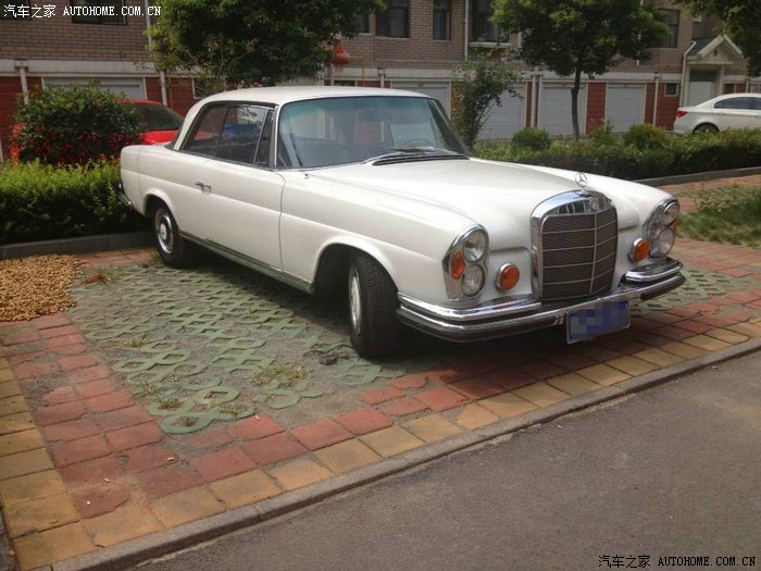 原创经典老车 分享难得一见爷爷辈的w112奔驰s吧! 图片超多!