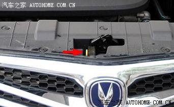 逸动引擎盖怎么开?