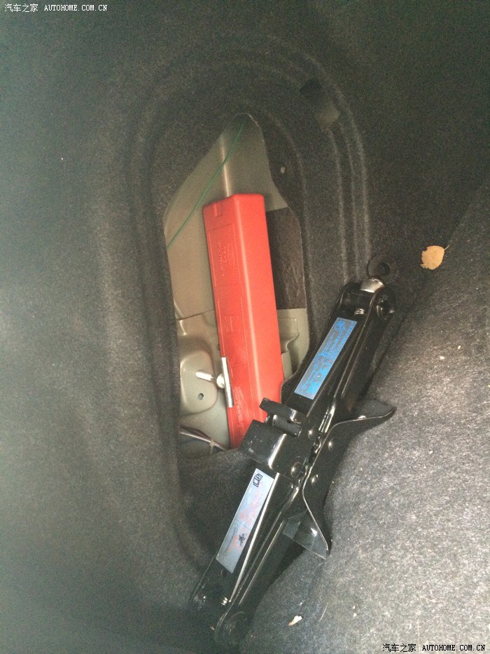 千斤顶放回去怎么放