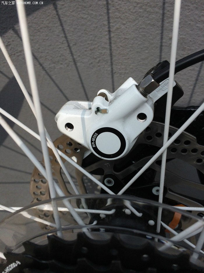 都是777,我来个merida战神300公里后的作业!解释m4000套件