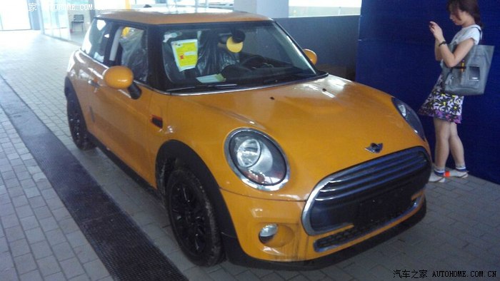 橙色小mini提车了 认证下啊