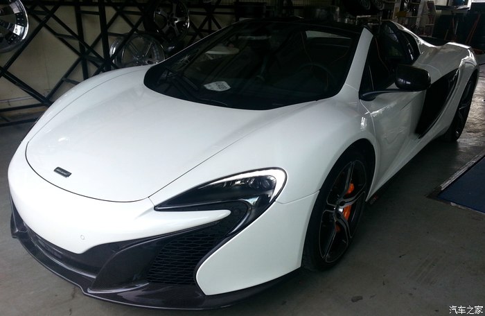 23185 | 回复: 27 迈凯伦论坛 白色650s spider到车咯,赶紧穿上新衣服