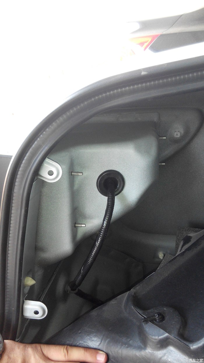 荣威350左刹车灯灯泡更换作业带图哦支持的给个赞