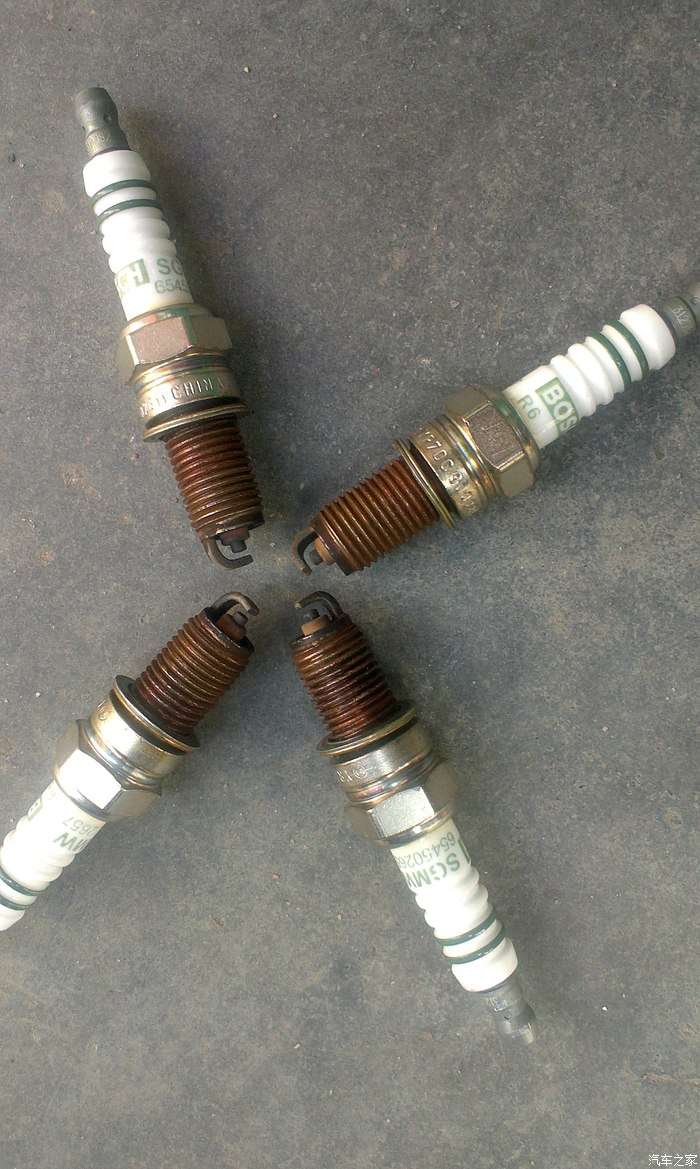 宏光s 1.5换火花塞