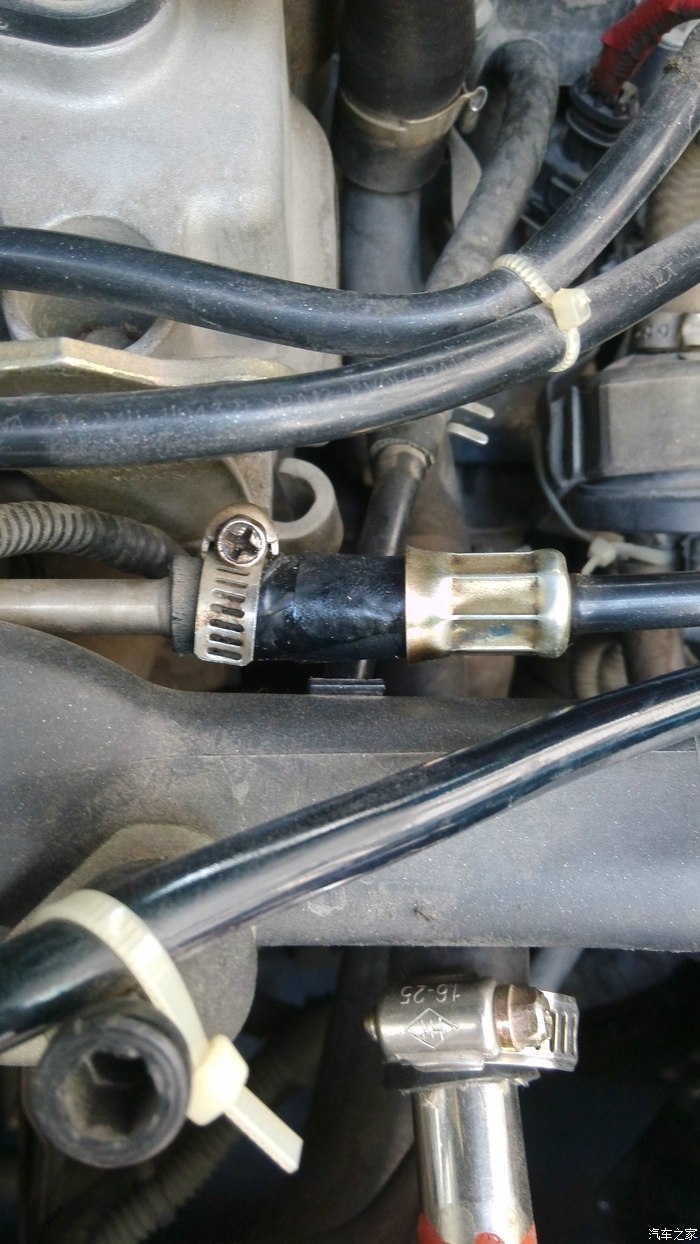 自己更换发动机进油管三