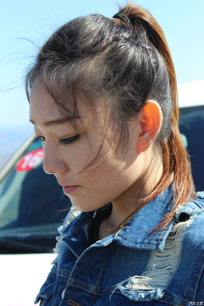 张家口草原天路自驾游18台车的队伍海量高清美女大图一