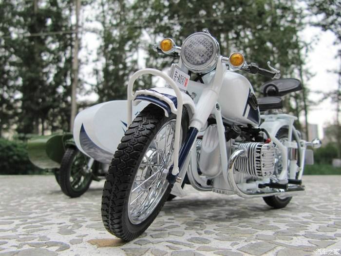 黄金周军用警用两款长江750边三轮摩托车