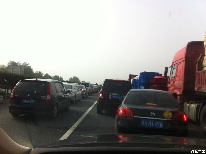 今天西宝高速蔡家坡到虢镇堵车了吗