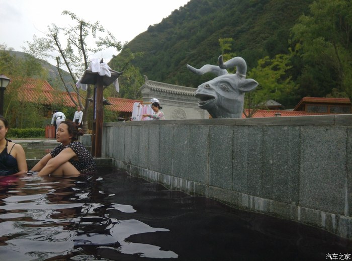 麦积山温泉浴庄图片