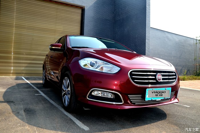 最智能的菲翔导航纽曼车pad2导航总部安装记附改车照