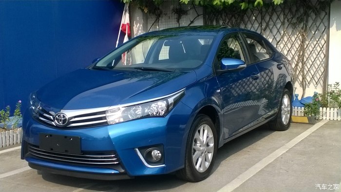 激情的蓝色卡罗拉再见10代拥抱11代