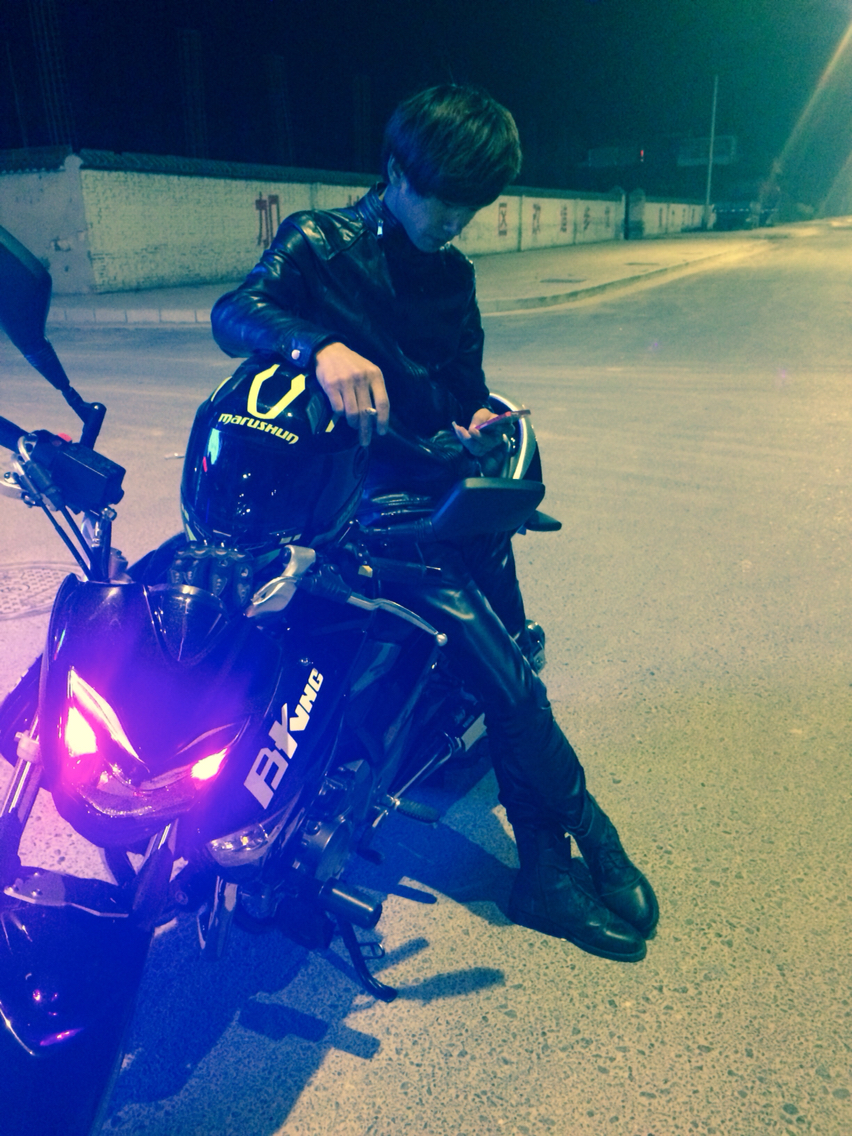 无聊发自拍不喜勿喷不喜勿喷