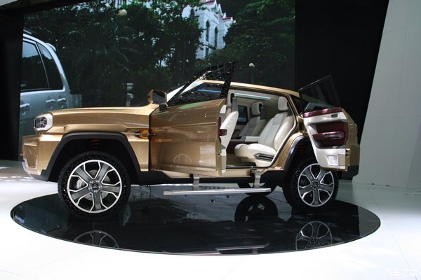 bj100真正越野车