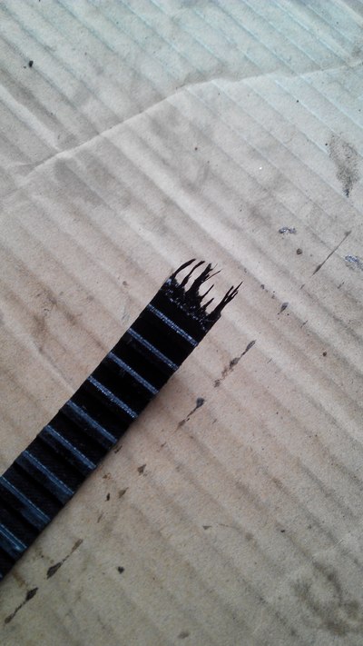 北斗星1.0正时皮带断了