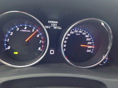 但是标配轮胎速度级别为v(240km/h),所以到240就松油了